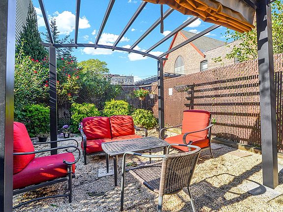 4th image of 21-14 33rd St #1B
