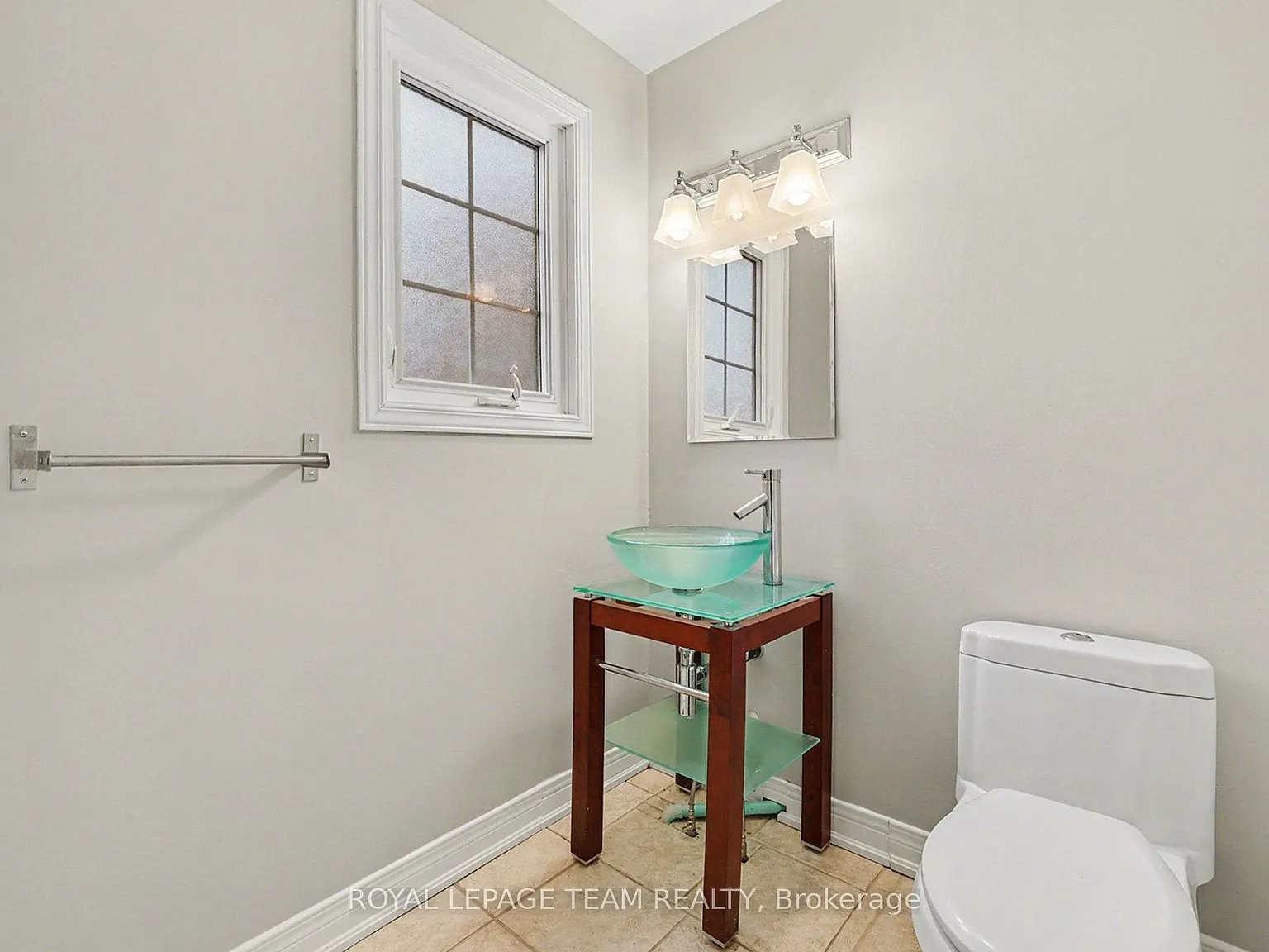 3 bed, $2,500 — Photo 3