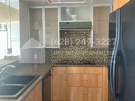 2nd image of 700 E Ocean Blvd Unit 2101