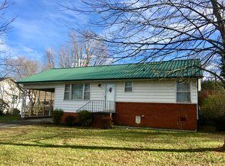333 Defoe Cir, Maryville, TN 37804