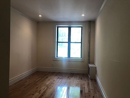 5th image of 449 W 153rd St #1I