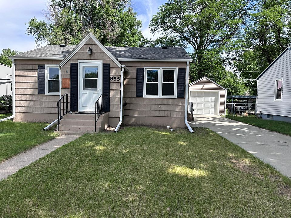 1st image of 855 11th St SW