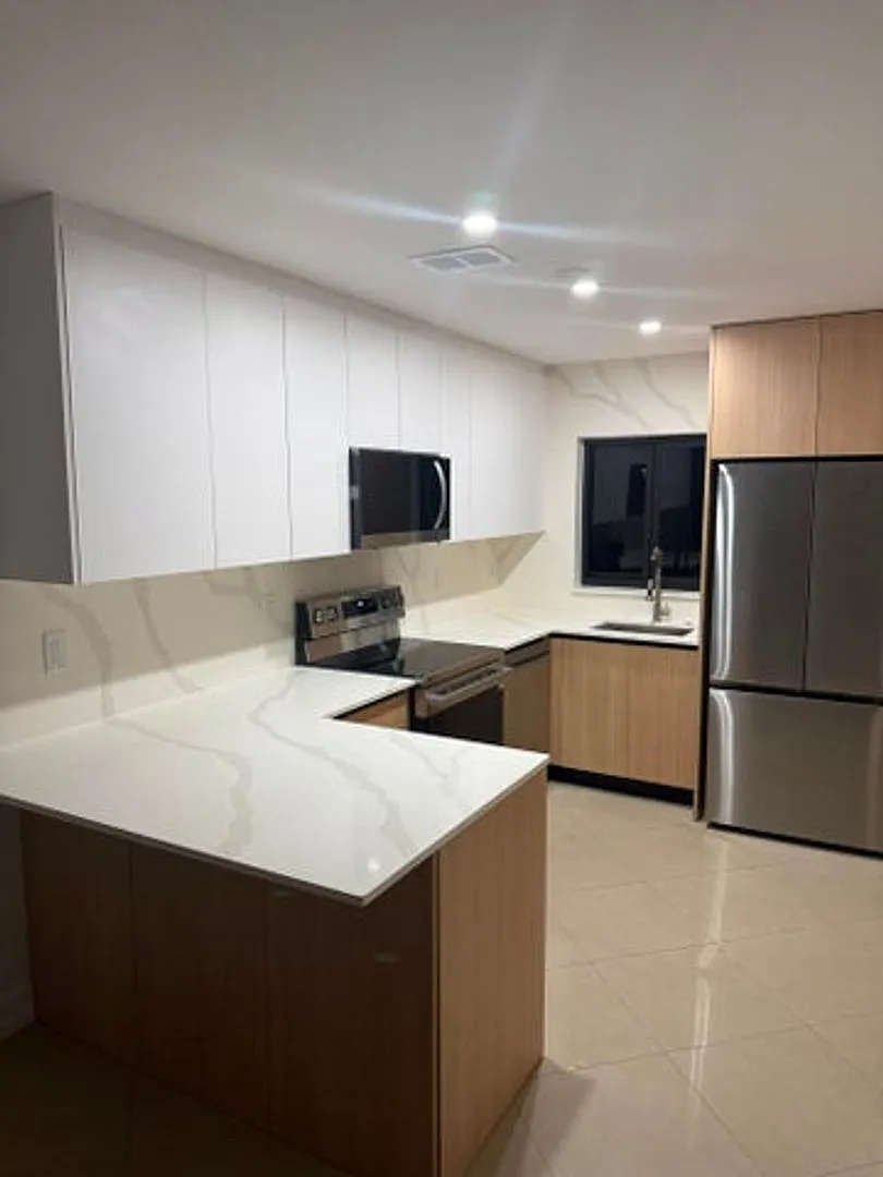 7000 TYLER Street, Hollywood, FL 33024 - 7352 — Photo 1