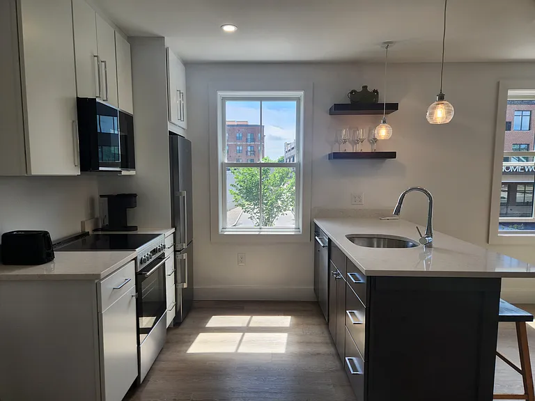 238 Deer St #204 — Photo 13