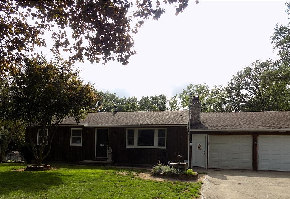 1st image of 3375 Maple Ave