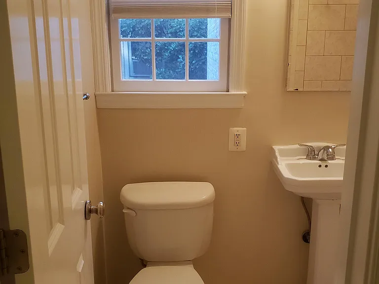 3520 W Pl NW #203 — Photo 8