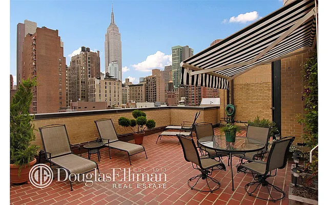 Sold by Douglas Elliman | media 8