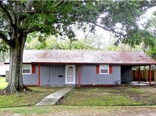 905 Windsor Pl, Rayne, LA 70578