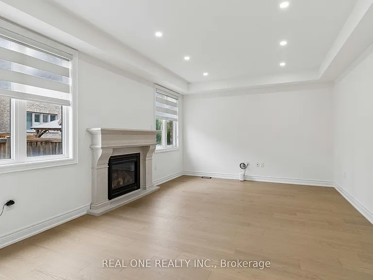 19 Rivoli Dr — Photo 13