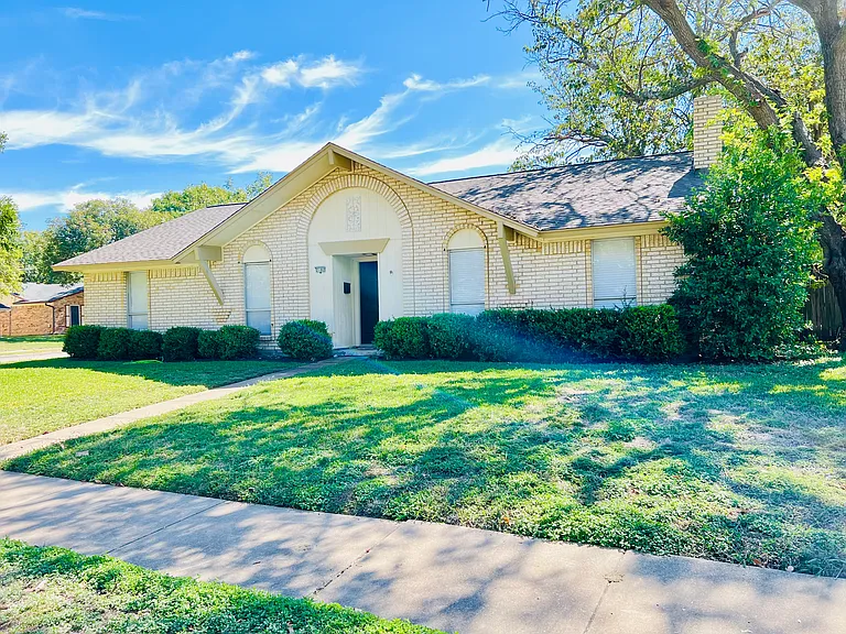 2102 Richwood Dr — Photo 37