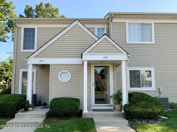 154 Gervil St, Staten Island, NY 10309