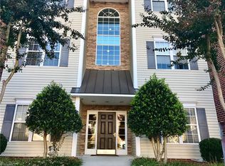 3710-2C Spanish Peak Dr, High Point, NC 27265