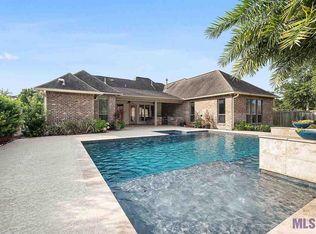 15617 Woodland Trl, Baton Rouge, LA 70817