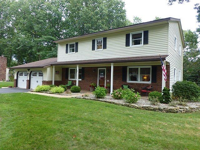 1st image of 17 Inverness Ln
