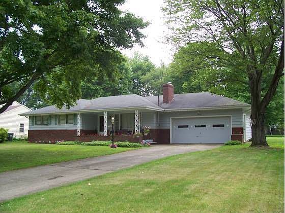2nd image of 8369 Chesterton Dr