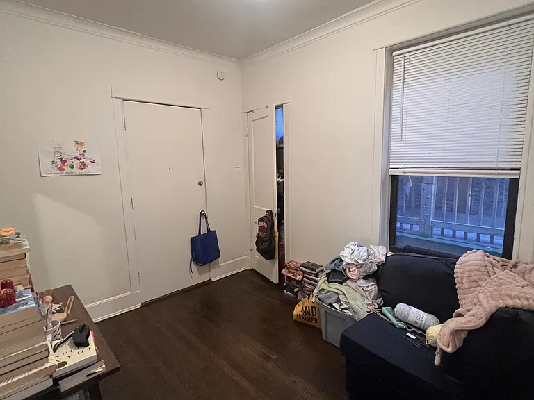 1254 W Addison St #1 — Photo 3