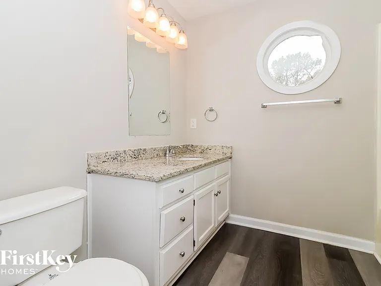 687 Crab Tree Ct SW — Photo 12