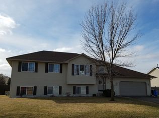 10119 45th Pl NE, Saint Michael, MN 55376