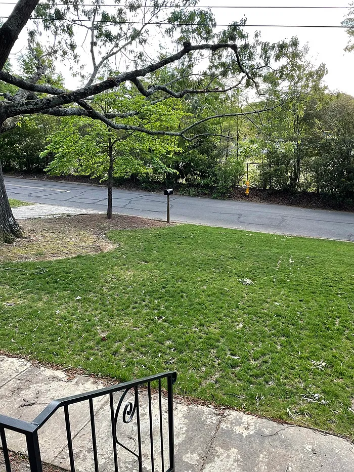 3 bed, 1.5 bath, 1157 sqft, $1,725 — Photo 2