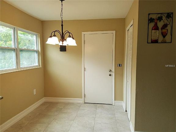 5th image of 2210 Herbison Dr