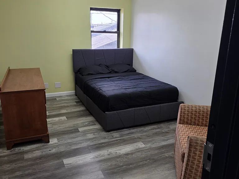 522 S Cherry St — Photo 4