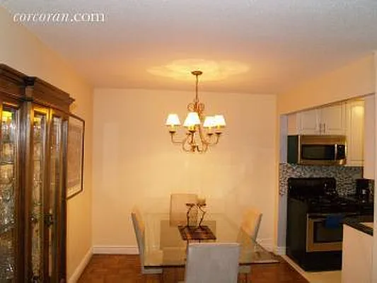 Rented by Corcoran | media 26