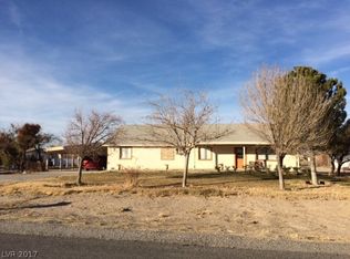 1640 E Heritage Dr, Pahrump, NV 89048