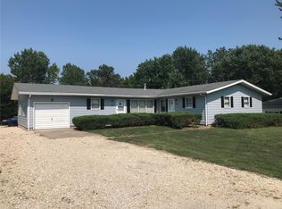 403 Marys Dr, Louisiana, MO