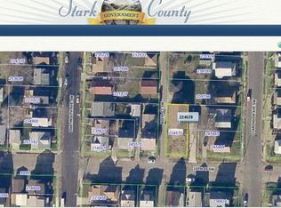 2611 10th St SW, Canton, OH 44710