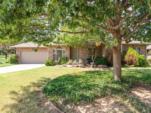 1813 NW 160th Pl, Edmond, OK 73013