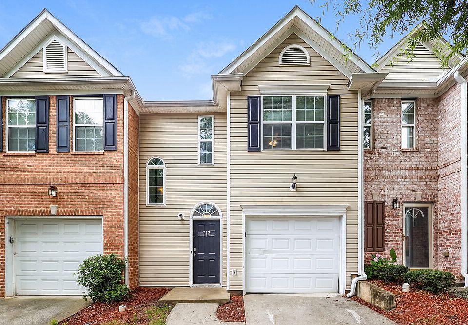 1st image of 713 Celeste Ln SW
