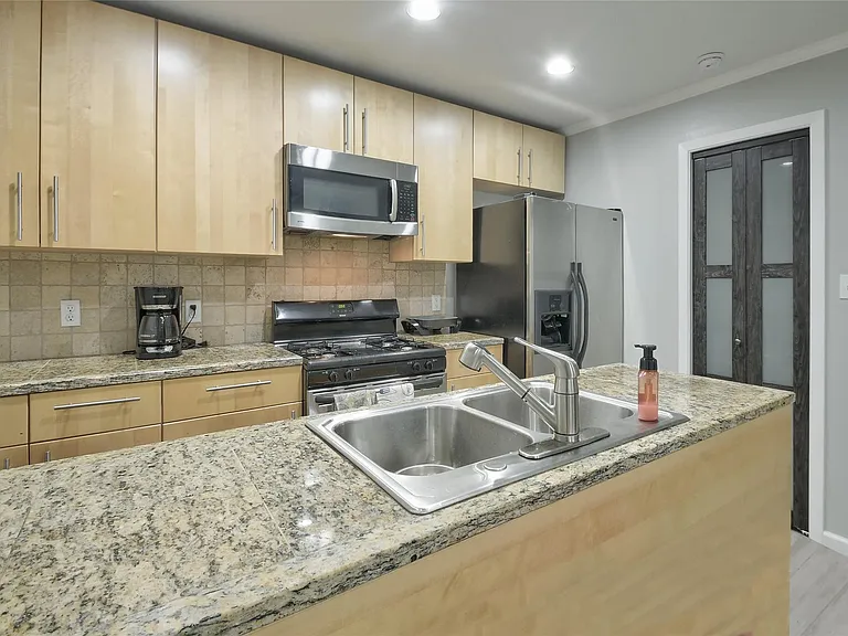 2101 Polaris Ave #9 — Photo 2