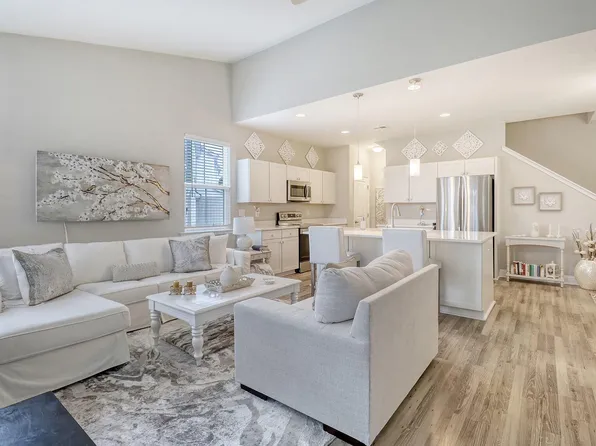 7793 Montview Rd, North Charleston, SC 29418