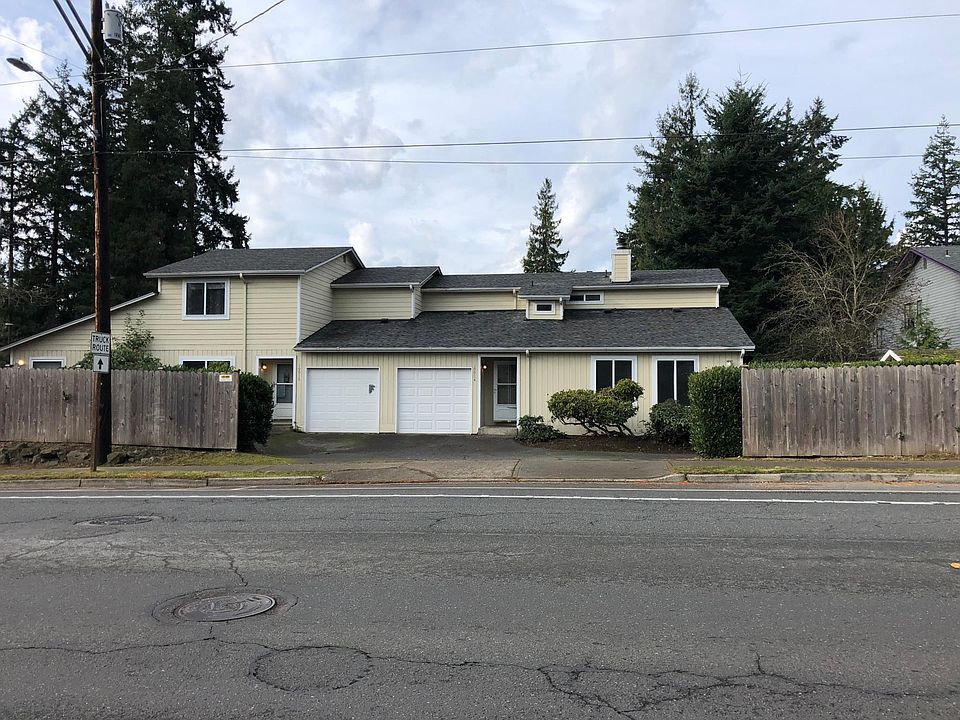 Unit is the right side of the duplex
