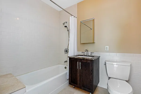 Rented by R New York | media 29