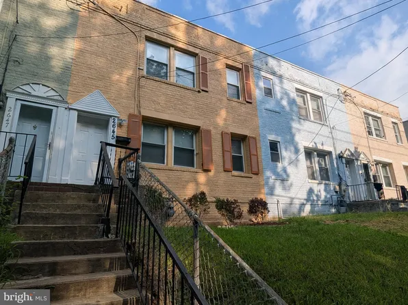 2645 30th St SE, Washington, DC 20020