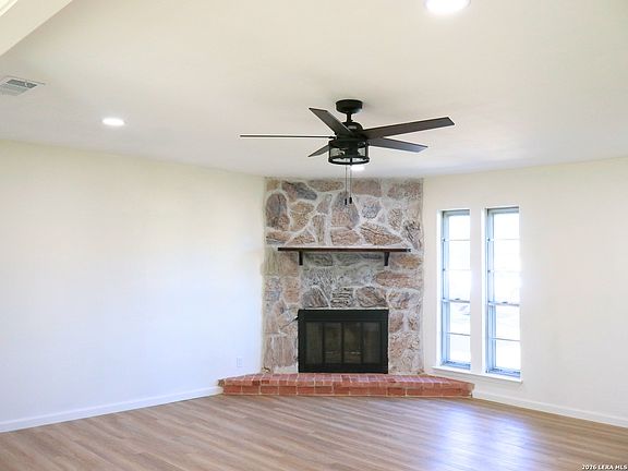 3rd image of 4930 Casa Espana
