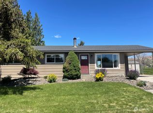 215 Goldcrest St, East Wenatchee, WA