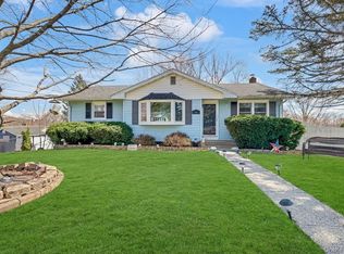 10 Renfrewshire Drive, Middletown, NY 10941