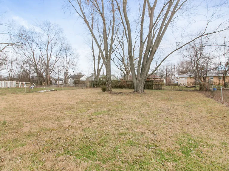 3610 Gale Ln — Photo 26