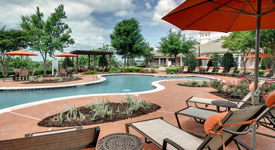 1st image of 1901 Onion Creek Pkwy #2020202
