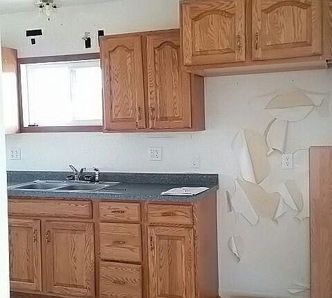 4th image of 205 Dorchester Dr