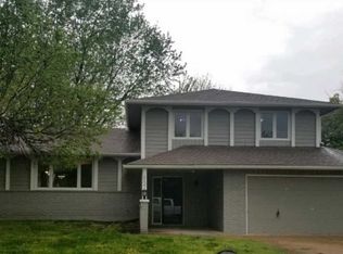 2227 S Linden St, Wichita, KS 67207