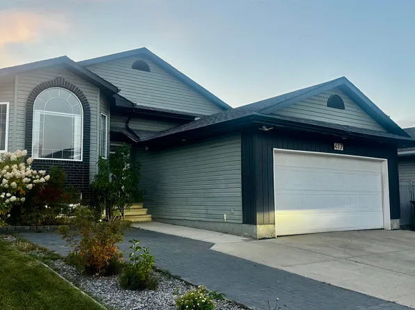 417 Hollick Kenyon Rd NW, Edmonton, AB T5Y 2T9