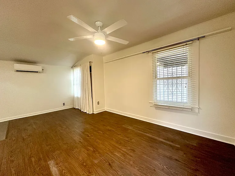 3309 22nd St — Photo 5