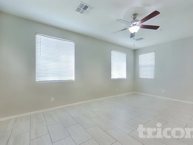 12565 W Lindbergh Dr — Photo 2