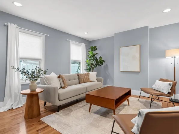 24 Ward St #1, South Boston, MA 02127