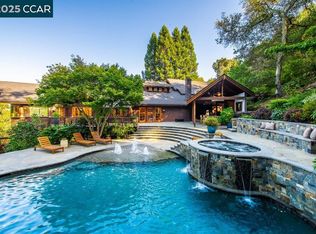 1 Scenic Ln, Lafayette, CA 94549