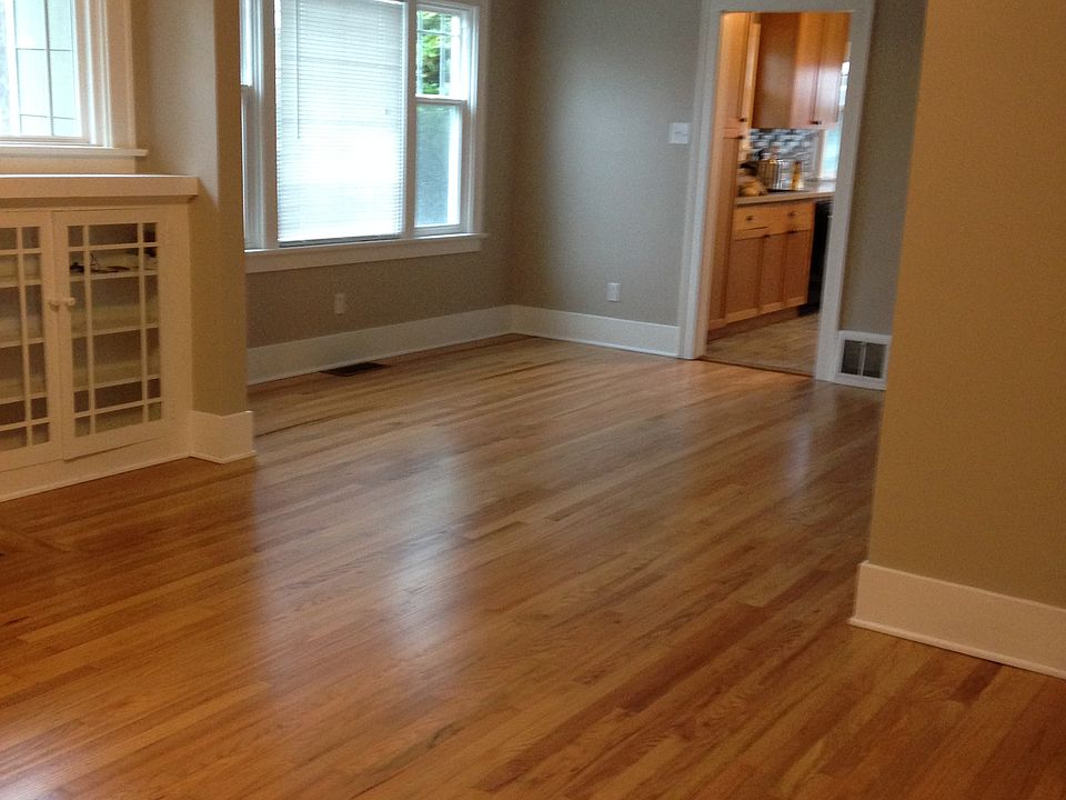 1st image of 1501 S Ainsworth Ave