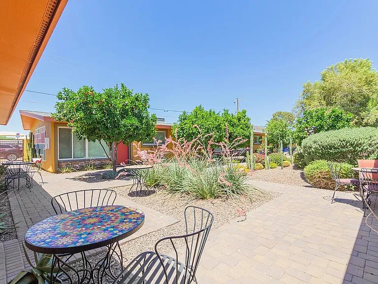 6557 E Osborn Rd #6 — Photo 25